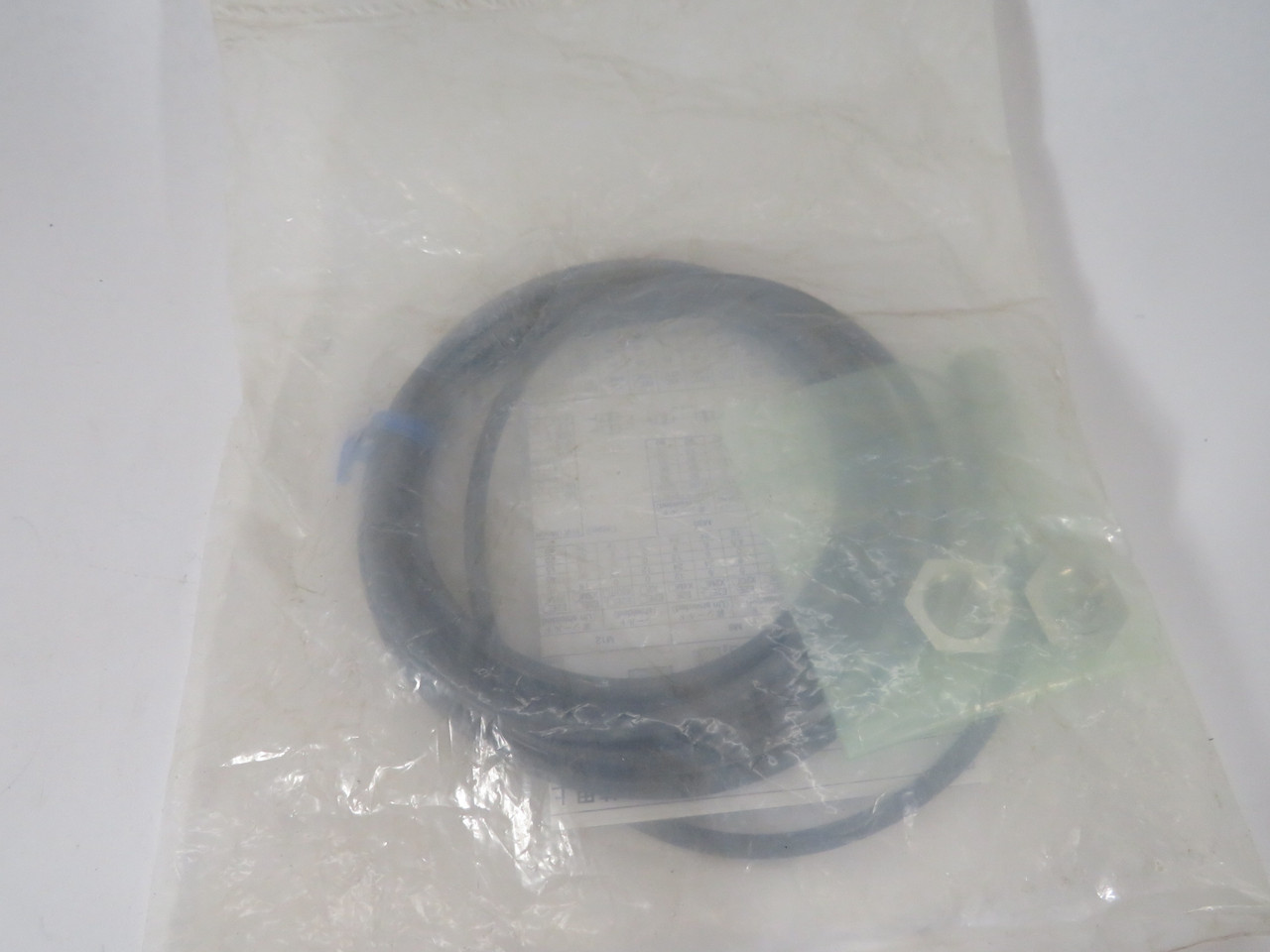 Omron E2E-X3D1-N Inductive Proximity Sensor 12-24VDC 3mm Range 2m NWB