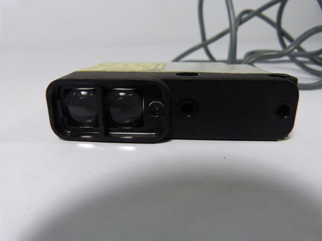 Telemecanique XUG-F04531 Photoelectric Sensor 110/120V 48/62Hz 5' Cable USED