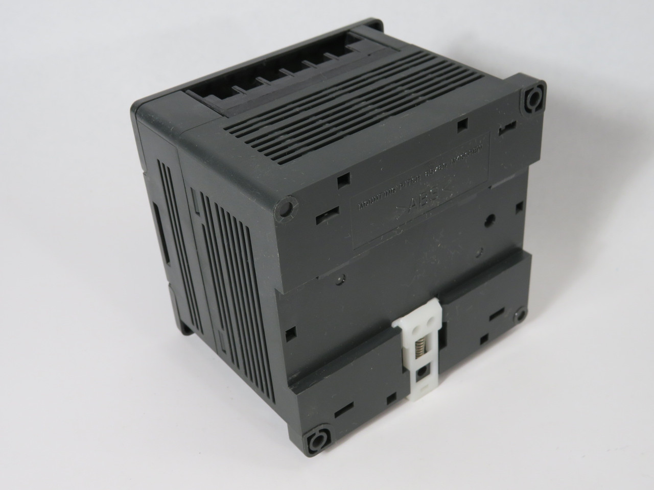 General Electric IC200UER016-B Micro 16-Point Expansion Unit 24VDC USED