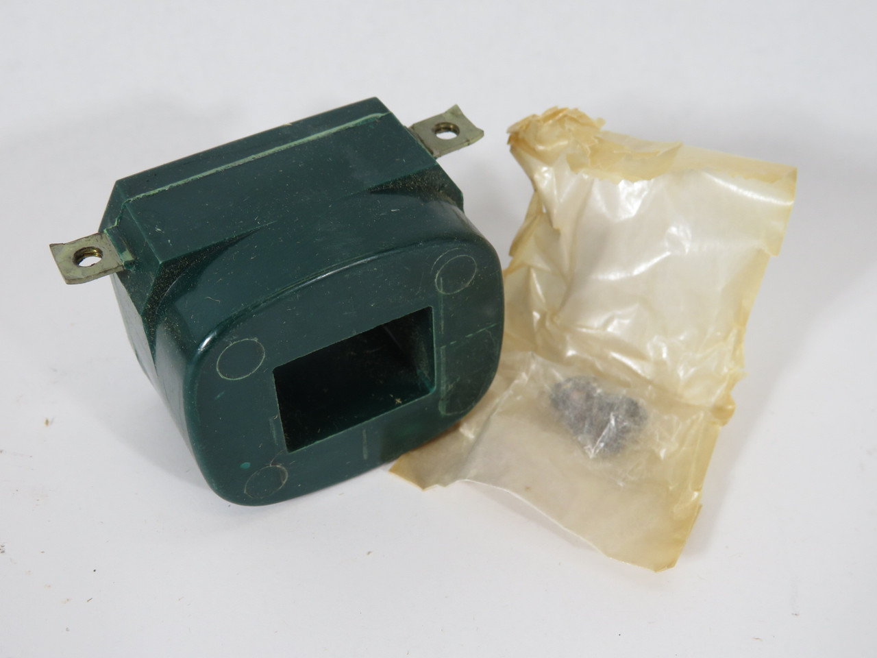 Clark TB135-2 Green Contactor Coil 220/240V 60Hz BOX DAMAGE NEW