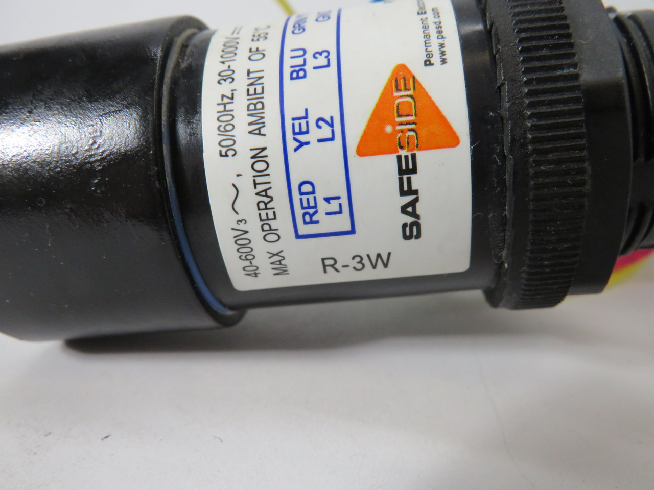 Grace PESD R-3W Voltage Indicator w/Flashing LEDs 30-1000VDC 1.2W 750VAC USED