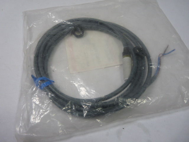 Carlo Gavazzi IA12CSF02UC Proximity Inductive Switch 8.2 VDC NWB