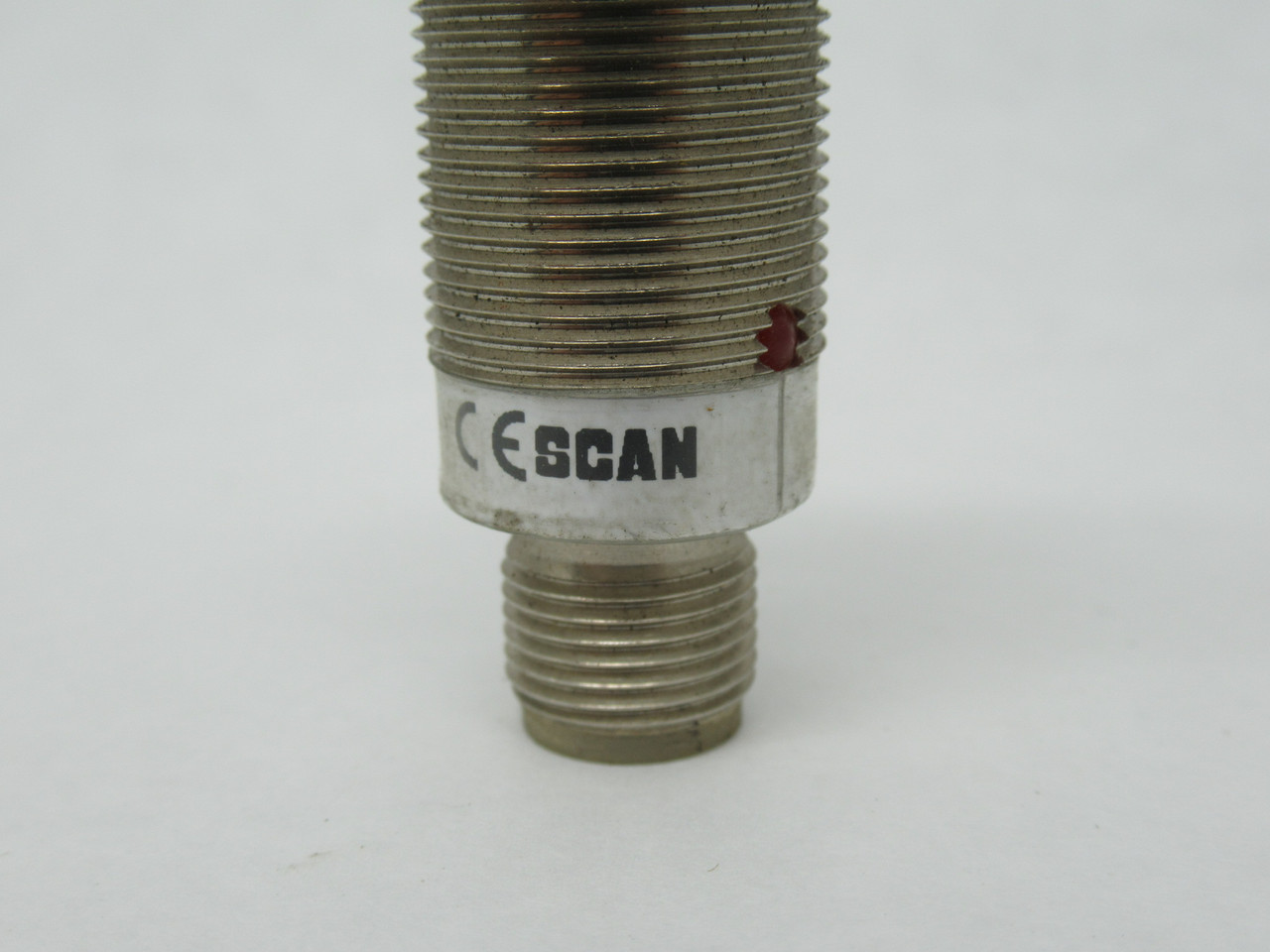 SCAN ECM1-1808N-ARS4 Proximity Sensor 10-30VDC 200mA 8mm Sensing USED