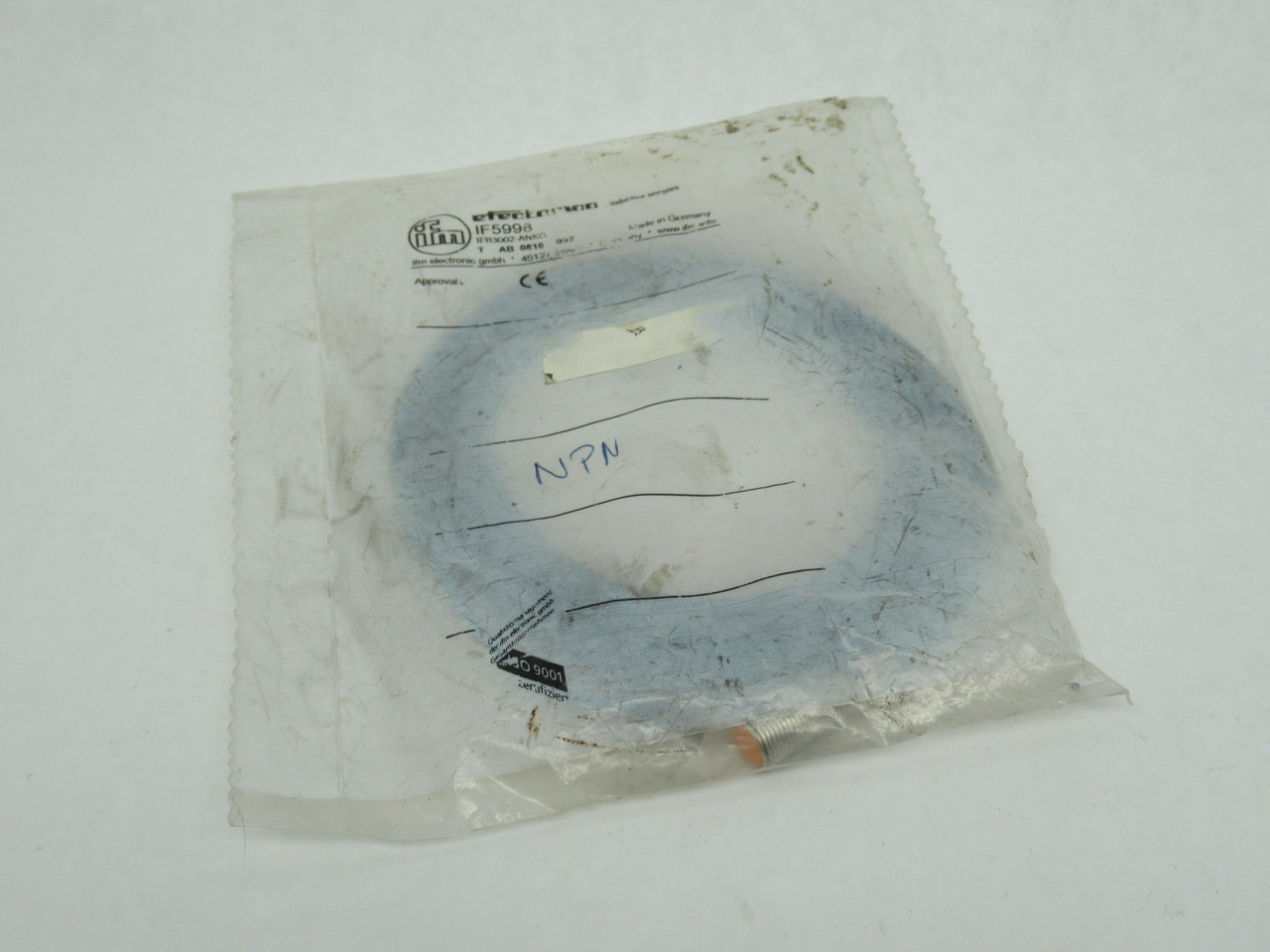 IFM IF5998 Inductive Sensor 10-36VDC 250mA 2mm NPN NO 2m Cable SHELF WEAR NWB
