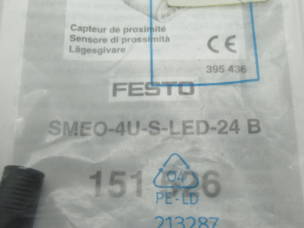 Festo 151526 SMEO-4U-S-LED-24B Magnetic Reed Proximity Sensor 12-27VDC 500mA NWB
