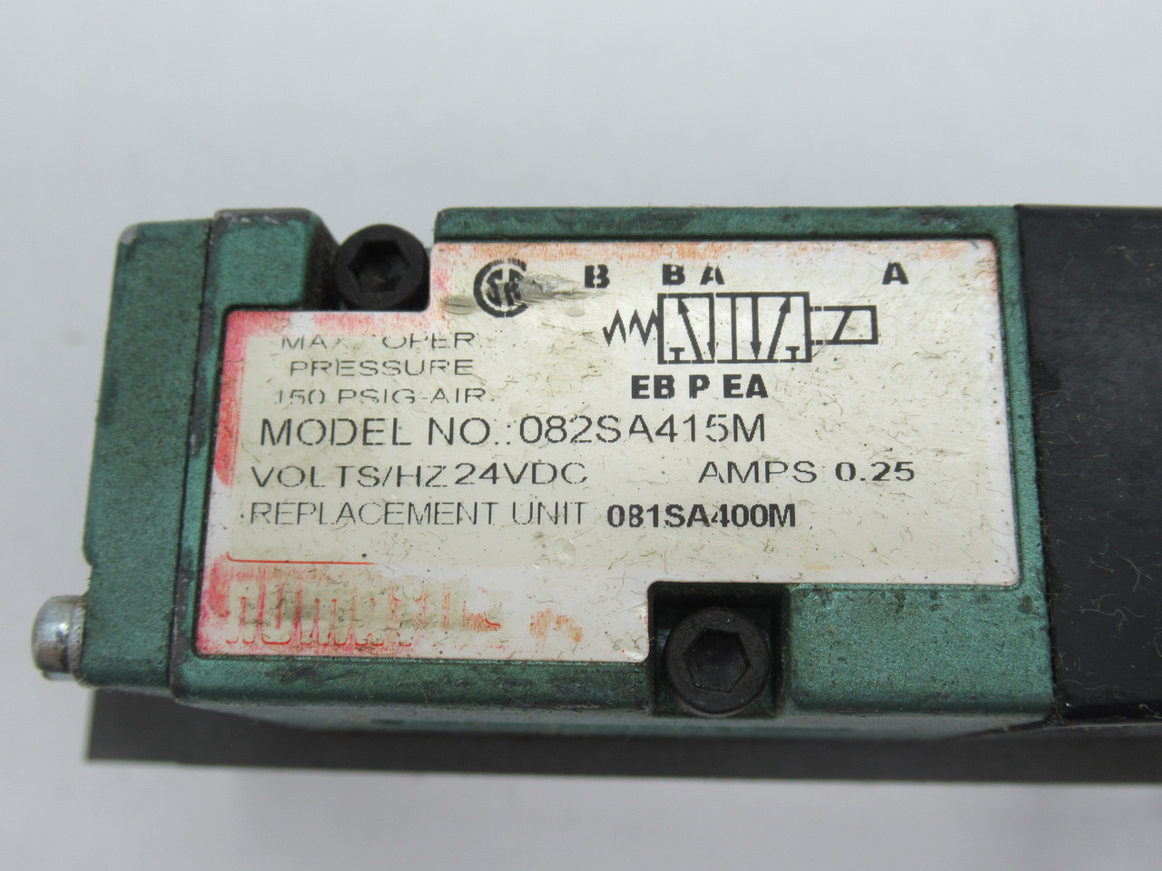 Numatics 082SA415M Solenoid Manifold Assembly 1/4" NPT 24VDC USED