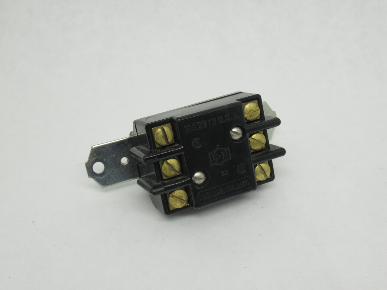 Cutler-Hammer 8337K2 Toggle Switch 3PST ON-NONE-OFF 20A 250V 1-1/2 HP 1Ph NOP
