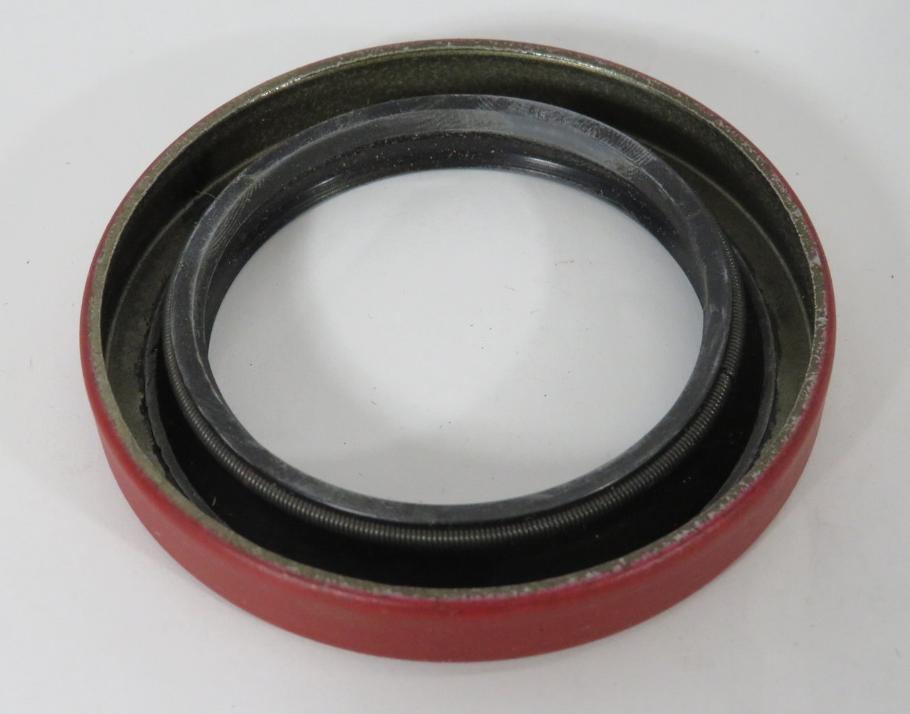 Timken 471868 Oil Seal 2.69"OD 1.875"ID 0.375"W BOX DAMAGE NEW