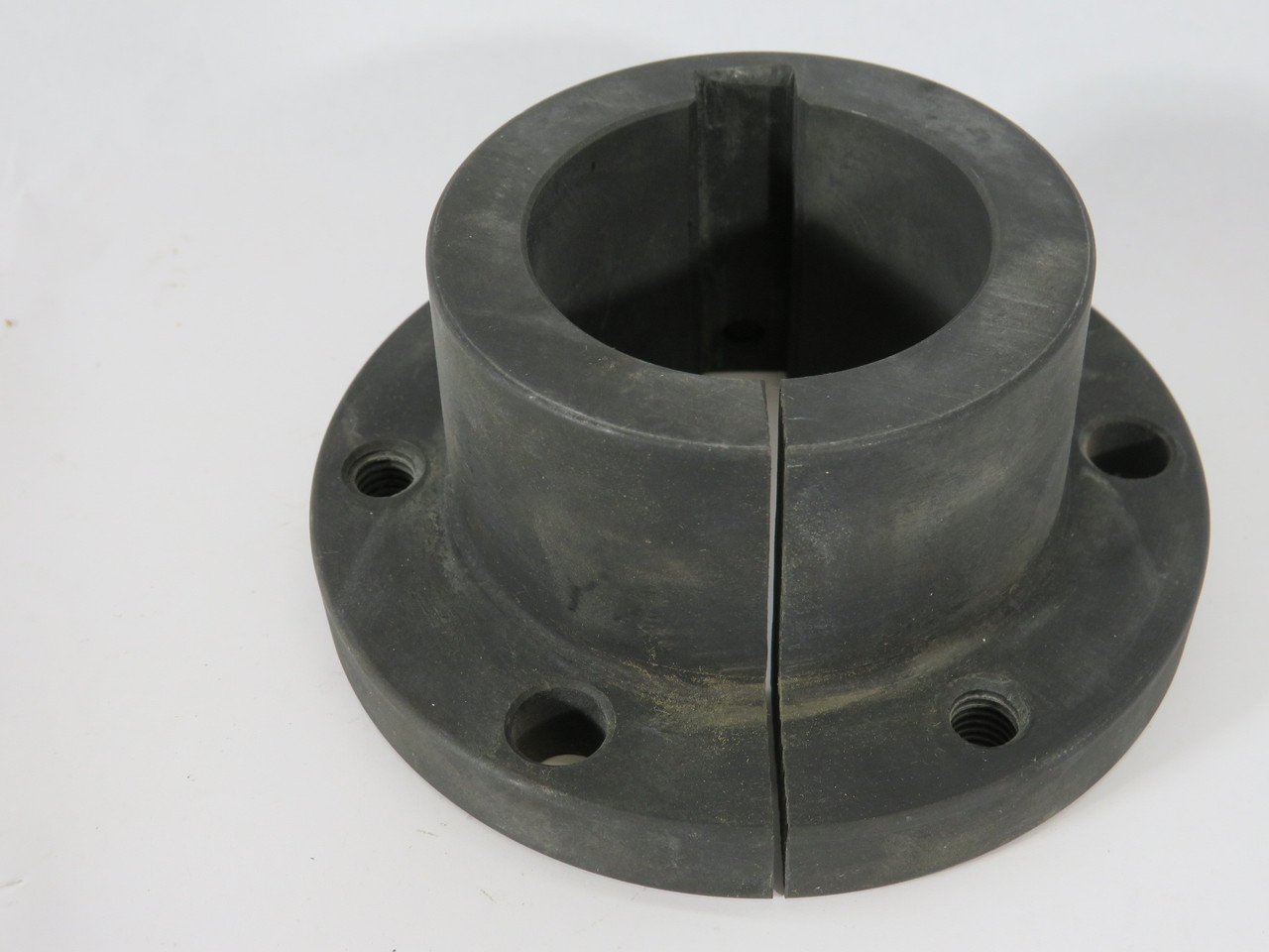 Martin SF2-1/8 QD Bushing 3.125"OD 2.125"ID 4.625"FD 2"LTB USED