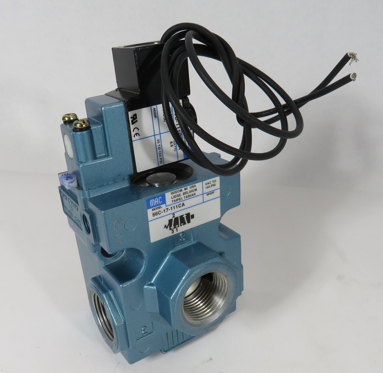 Mac 56C-17-111CA 3-Way Pneumatic Solenoid Valve 3/4"NPT NC BOX DAMAGE NEW