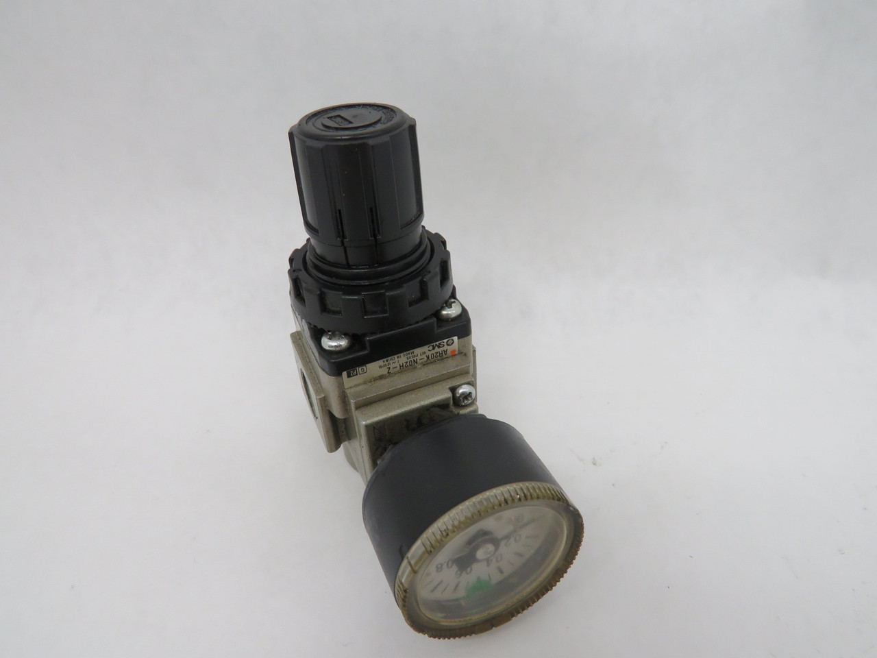 SMC AR20K-N02H-Z 1/4" Modular Regulator w/ Gauge 125PSI USED