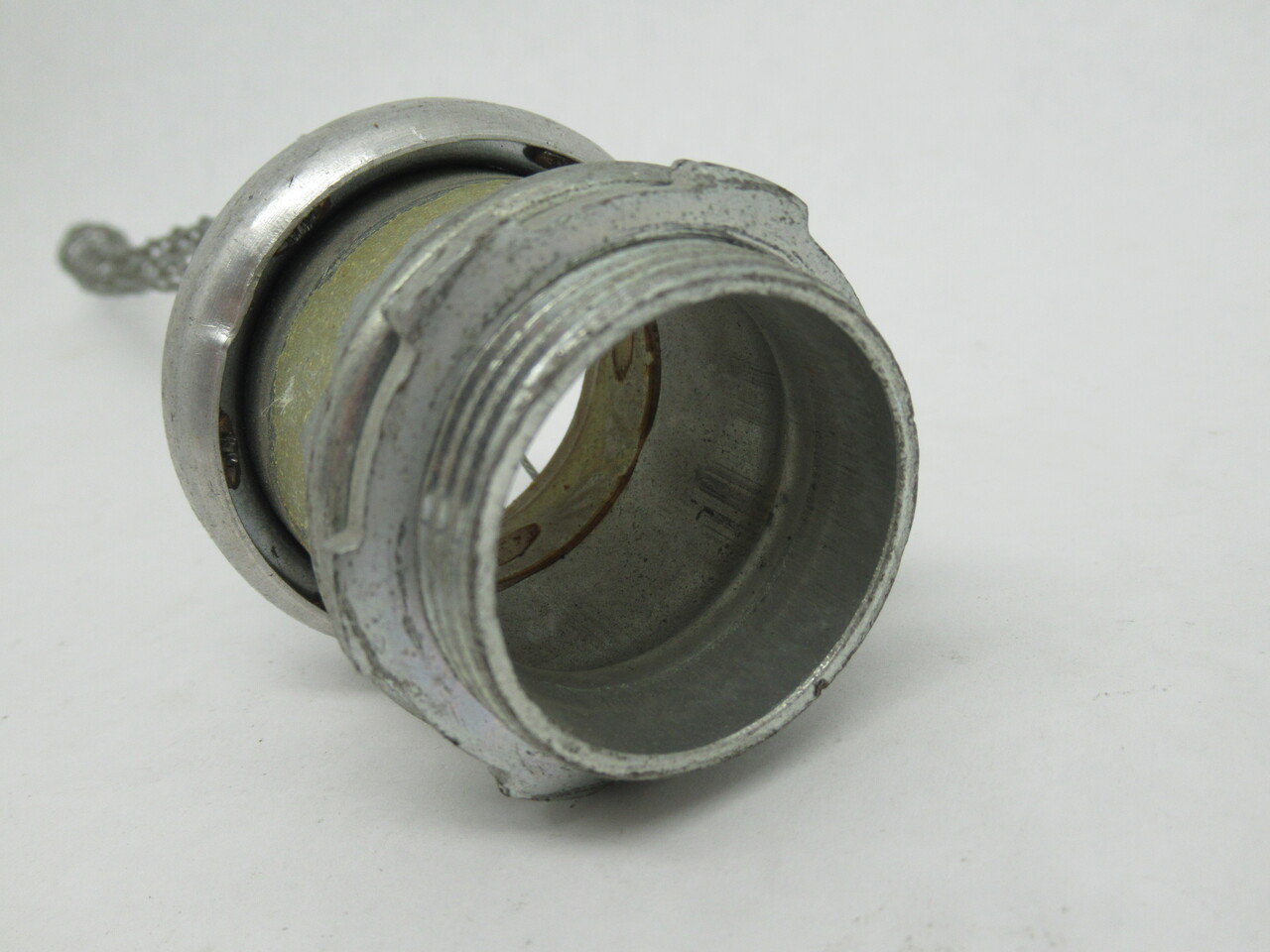 Economy Grip BDSR100 Cable Support Grip 1" to 1-1/8" Uninsulated Throat USED