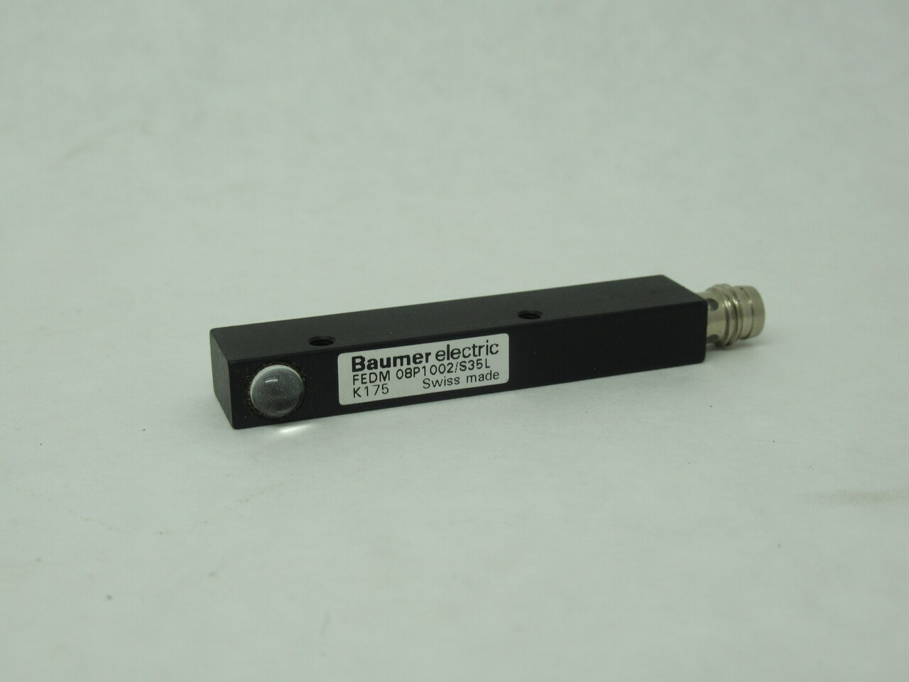 Baumer FEDM08P1002/S35L Through Beam Sensor Receiver 10-30VDC 100mA 2.5m NOP