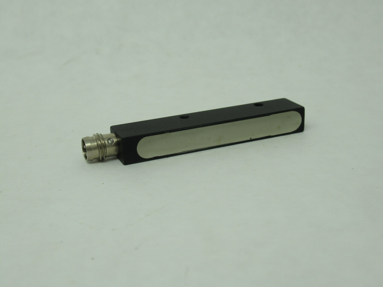 Baumer FEDM08P1002/S35L Through Beam Sensor Receiver 10-30VDC 100mA 2.5m NOP