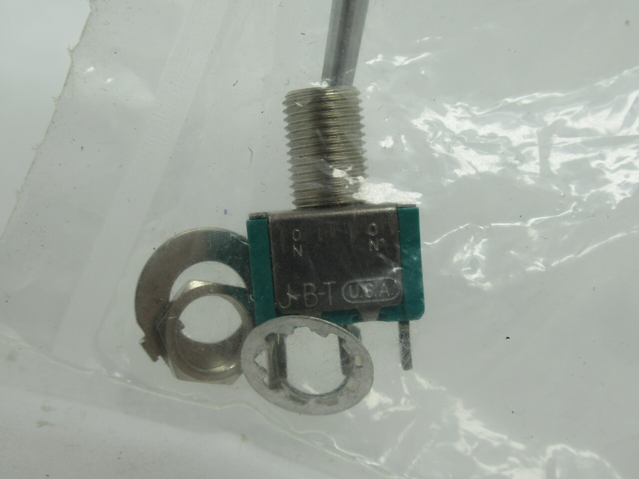 JBT JMT-123 Bat Lever Toggle Switch ON-NONE-ON SPDT 6A@125V 3A@250V NOP