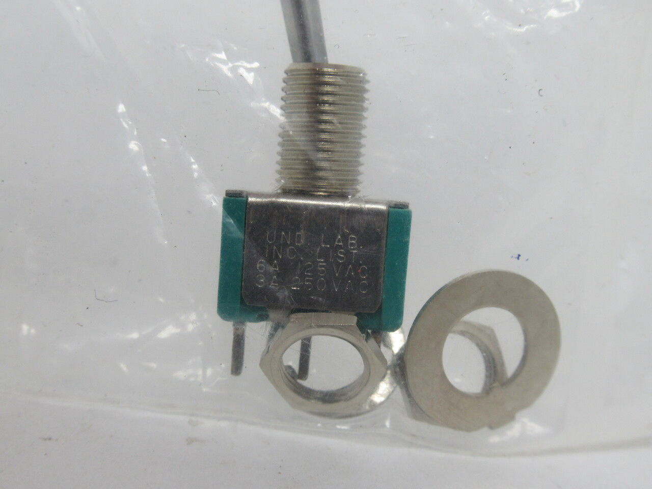 JBT JMT-123 Bat Lever Toggle Switch ON-NONE-ON SPDT 6A@125V 3A@250V NOP