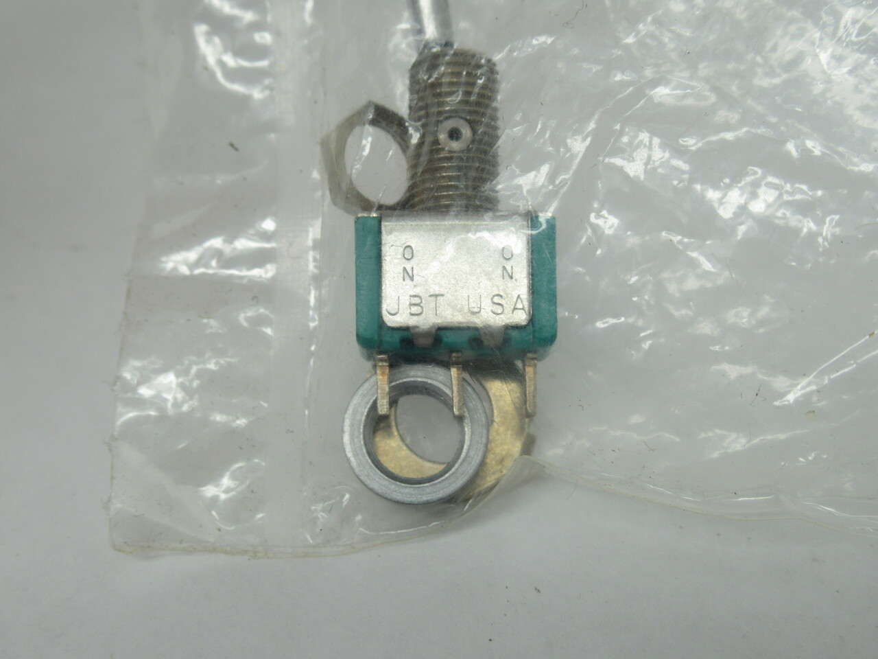 JBT LFH-126 Flat Lever Toggle Switch ON-NONE-ON* SPDT 6A@125V 3A@250V NOP
