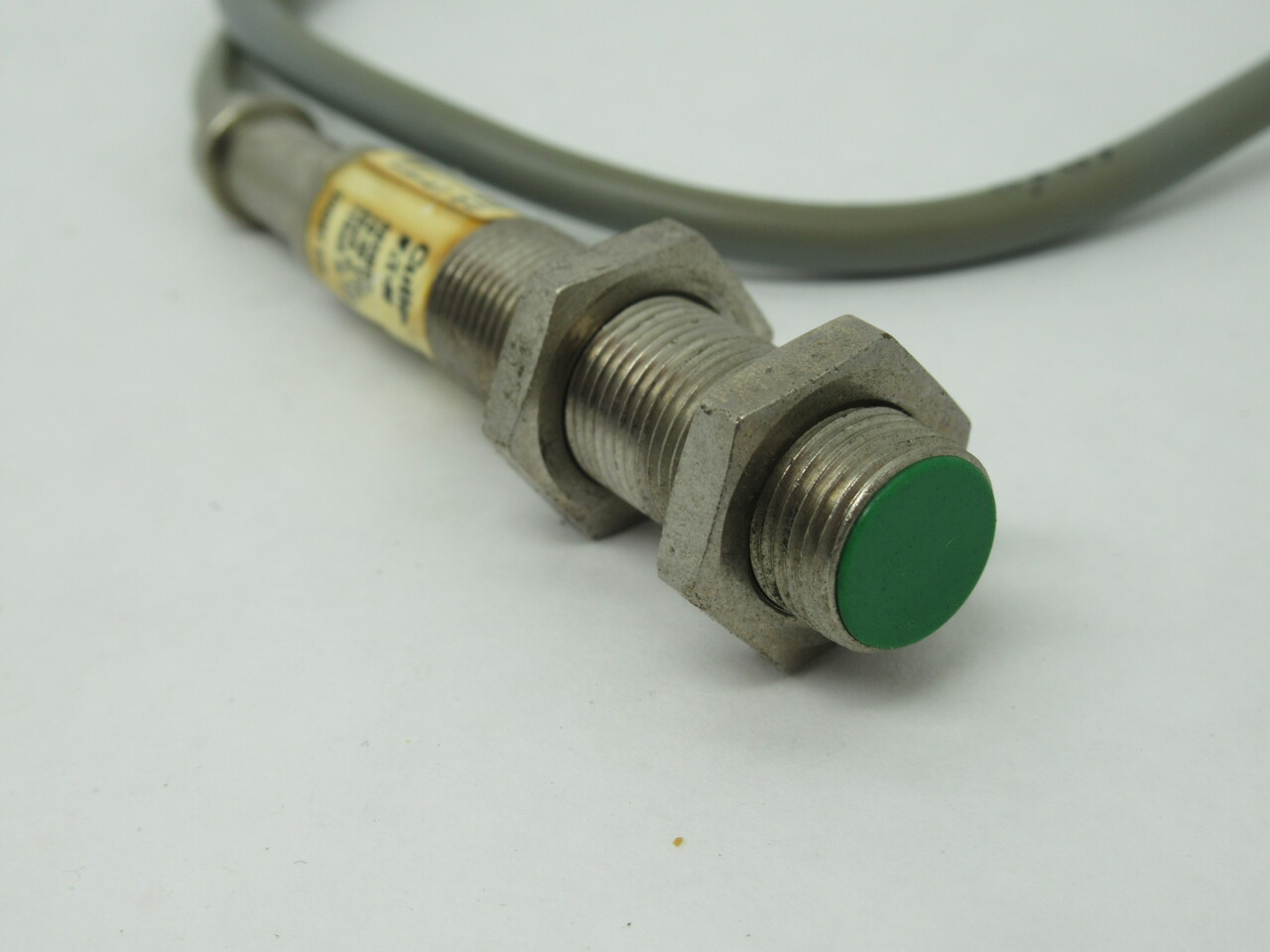 Eaton Cutler-Hammer E57MAL12T111 Inductive Proximity Sensor 10-30VDC USED