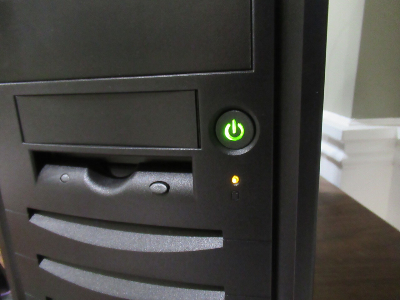 Generic Windows XP Computer C/W Asus P4P800-E & Intel Pentium 4 NOP