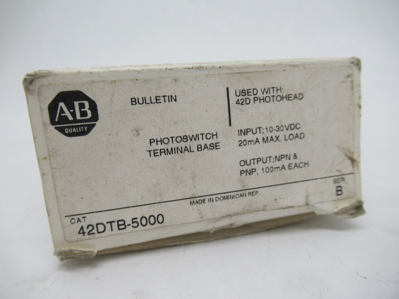 Allen-Bradley 42DTB-5000 Photoswitch Terminal Base 10-30VDC NEW