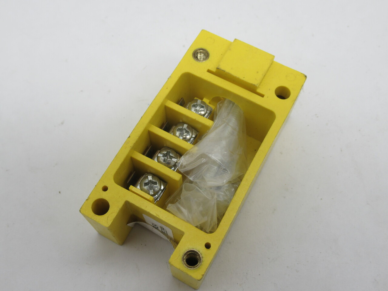 Banner RWB4 Power Block Wiring Base for Maxi Beam Shelf Wear NOP