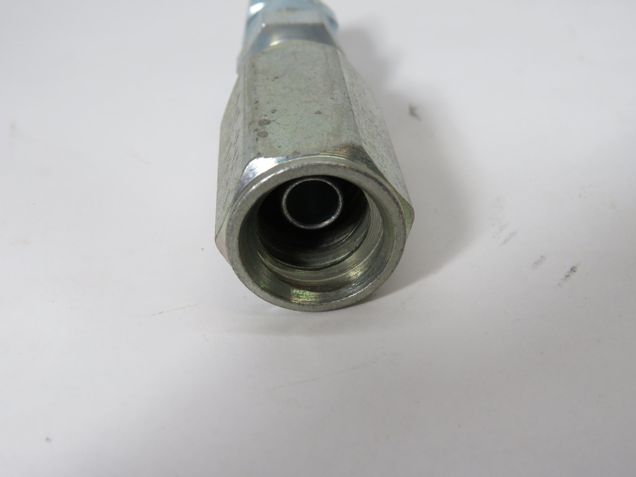 Parker 20142-6-6 Hydraulic Hose Fitting 3/8" Hose 3/8"-18 USED
