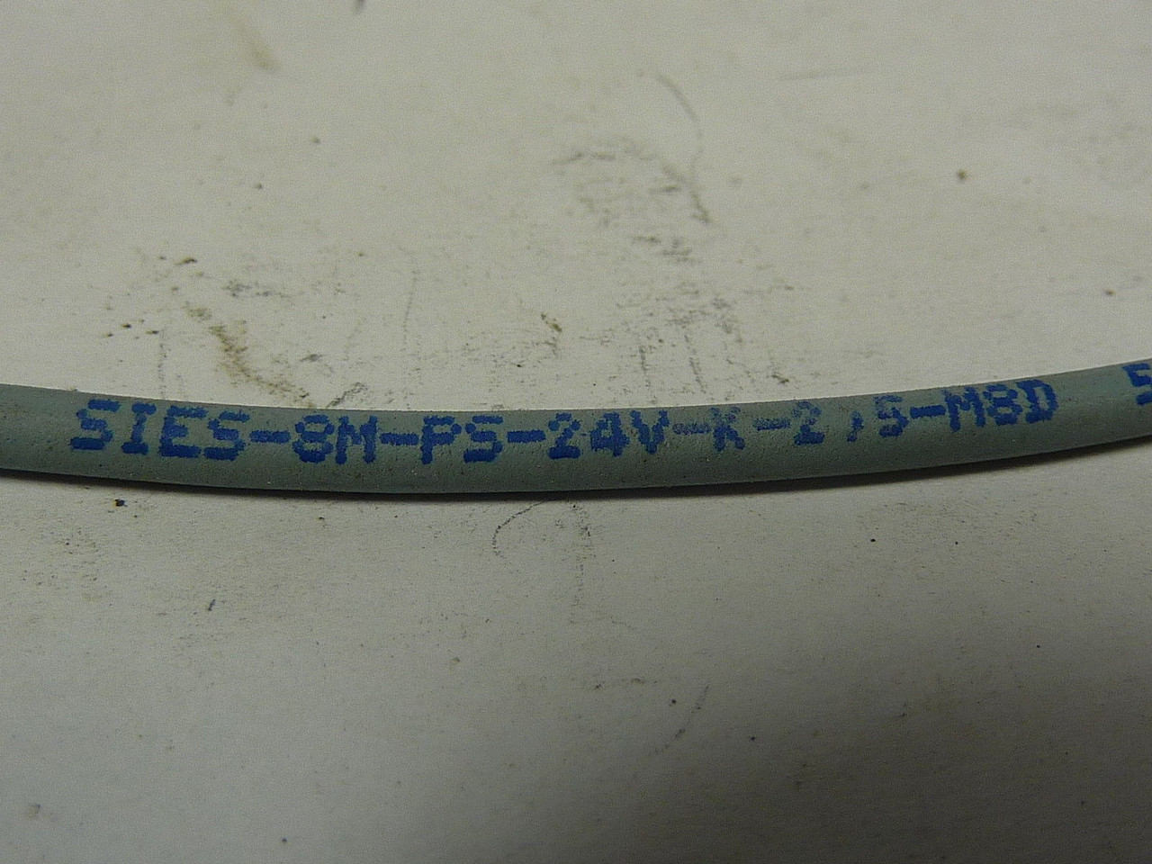 Festo 551388 SIES-8M-PS-24V-K-2.5-M8D Proximity Switch 10-30VDC 19" PNP NO USED