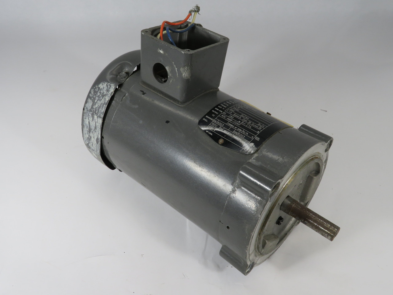 Baldor VM3550-5 Motor 1-1/2HP 3450rpm 575V 56C TEFC 1.8A 3Ph 60Hz WEAR USED