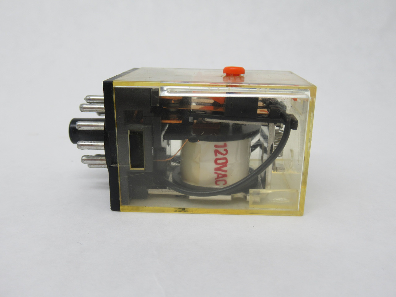 Omron MK3P5-S-AC120 Plug-In Relay 120VAC 10A@250VAC/28VDC 7A@250VAC 11-Pin USED