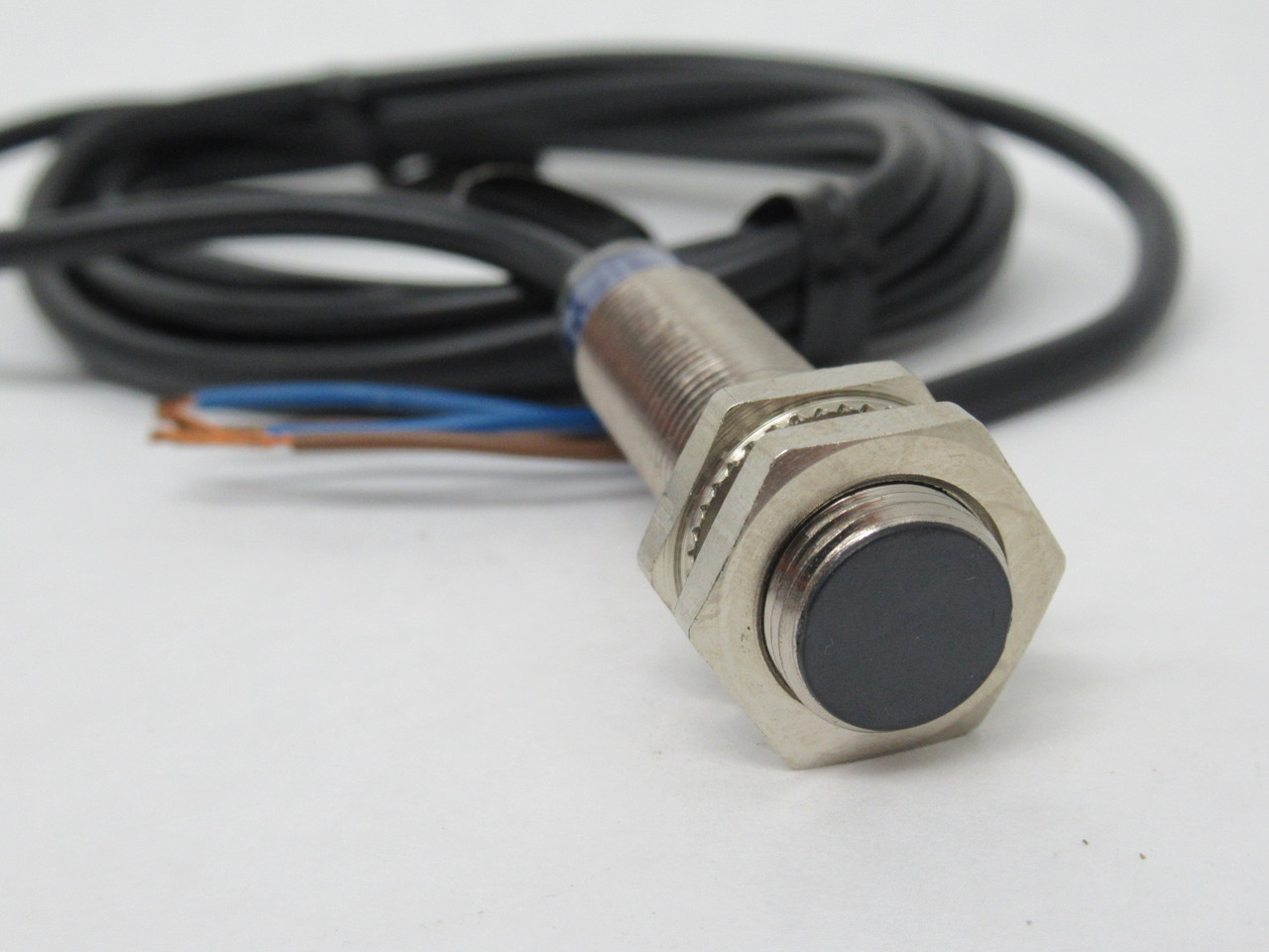Telemecanique XS512B1DAL2 Proximity Sensor 12-48VDC 1.5-100mA 2mm Range NOP