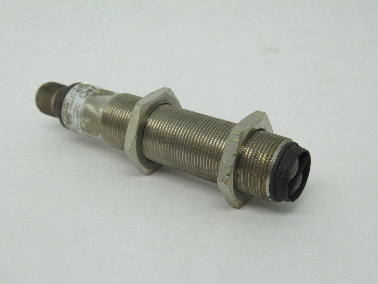Micro Detectors FAL4/0P-1E Diffuse Reflective Sensor 10-30VDC 100mA PNP USED