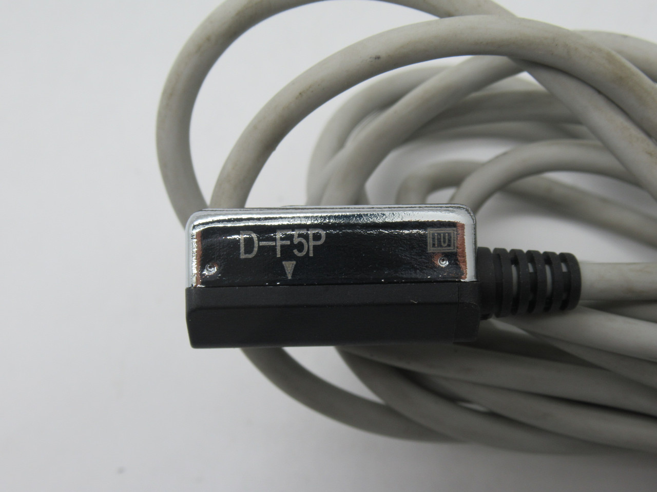 SMC D-F5PL Magnetic Reed Switch 4.5-28VDC 10mA PNP 3m Cable L SHELF WEAR NOP