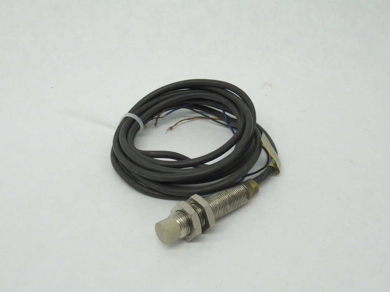 Omron TL-X5MB1-GL Proximity Sensor 12-24VDC 5mm Range PNP 2m Cable L USED