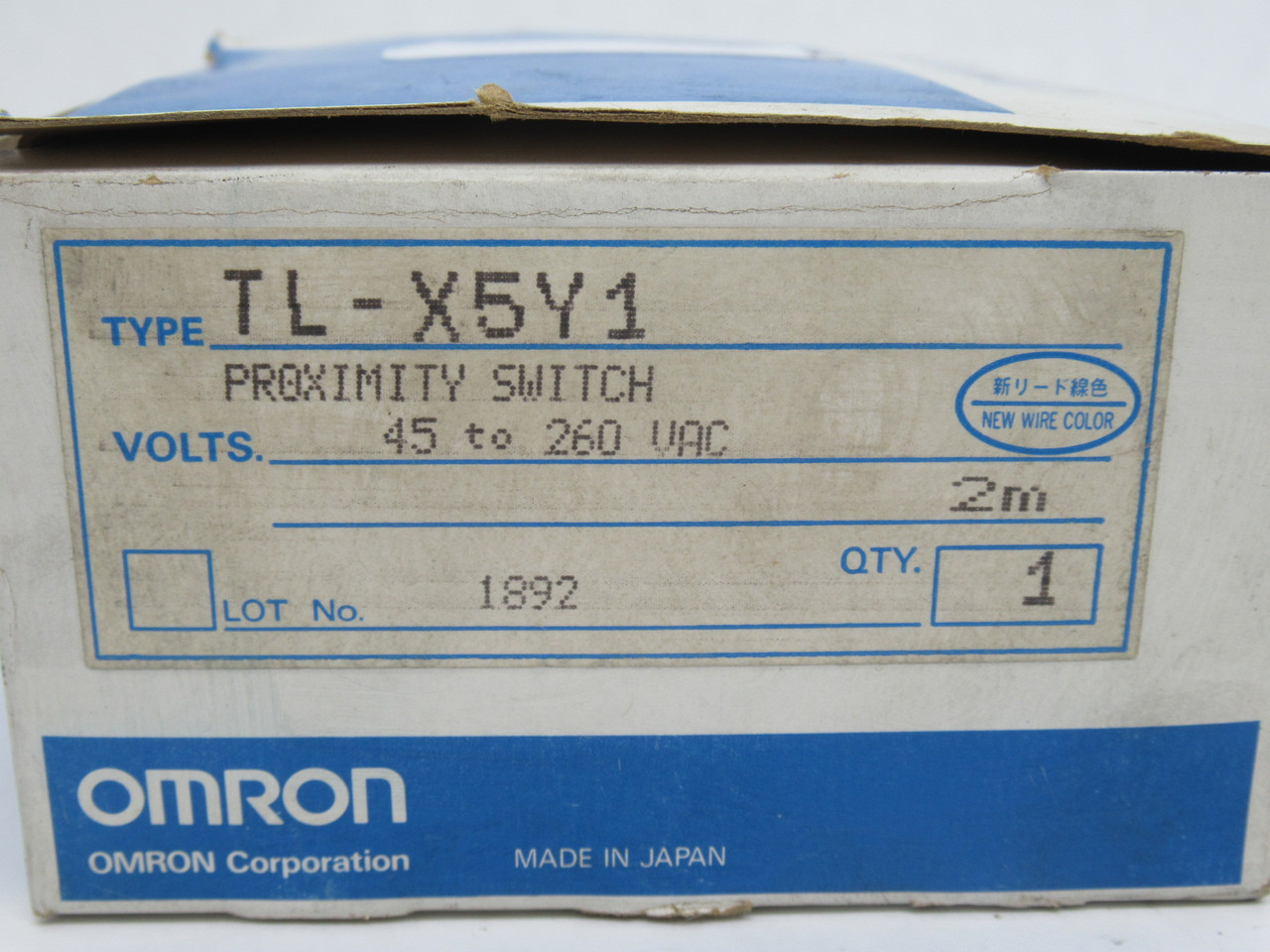 Omron TL-X5Y1-2M Proximity Sensor 45-260V 200mA 2m L SHELF WEAR NEW