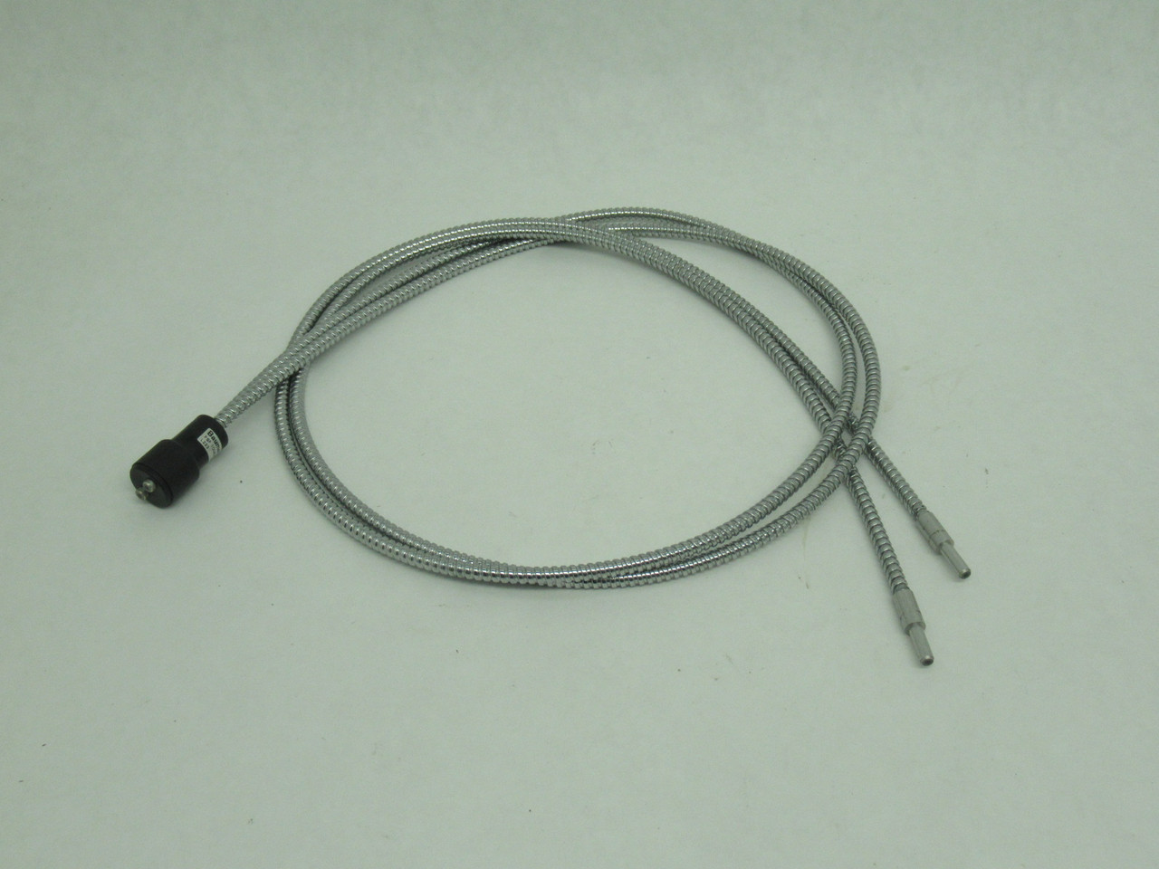 Baumer FSF100A2002 Glass Fiber Optic Cable 860mm Range 100cm L SHELF WEAR NEW