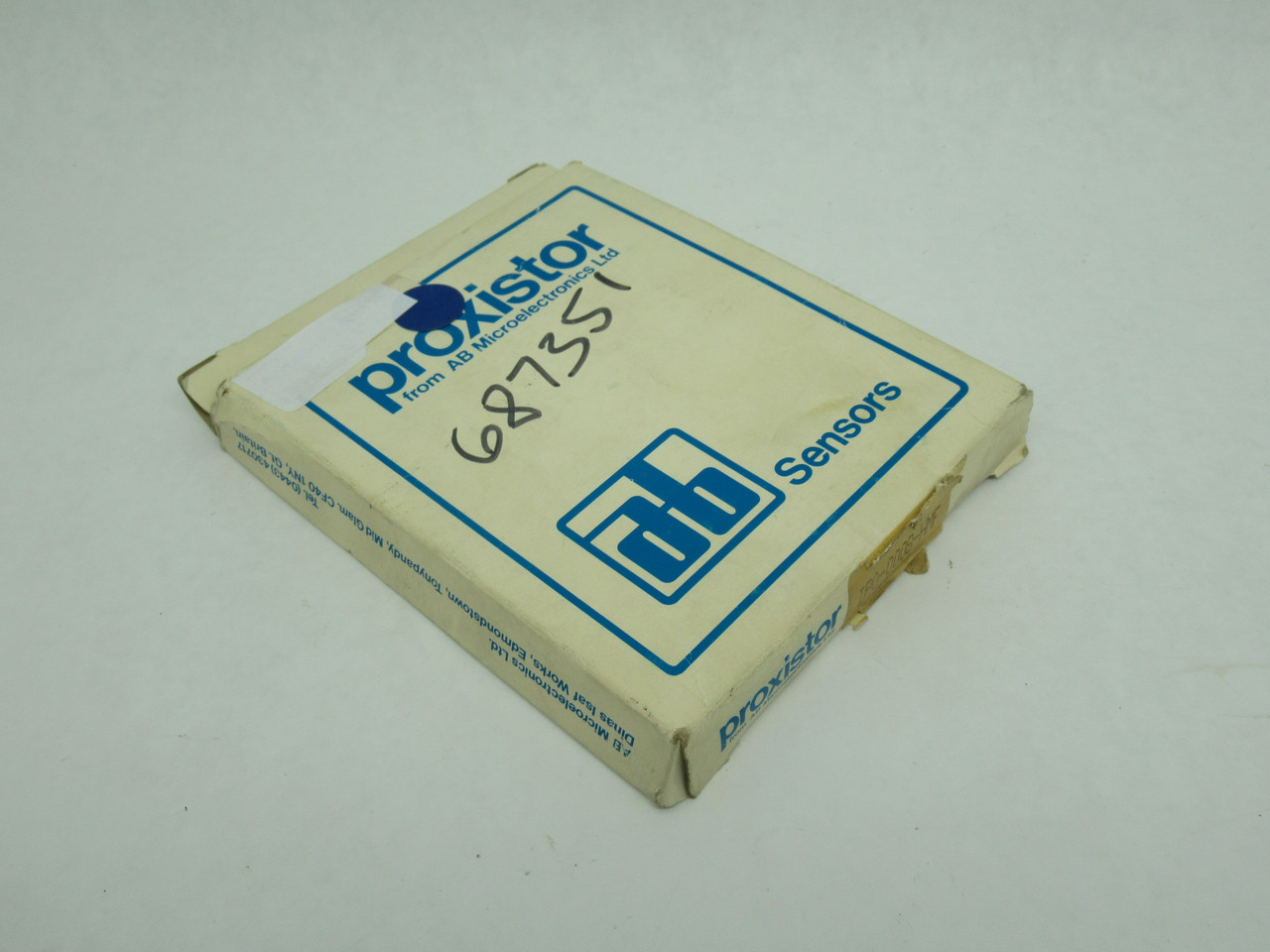 Proxistor IPO0008HMF Proximity Sensor 8mm Range PNP NO SHELF WEAR NEW