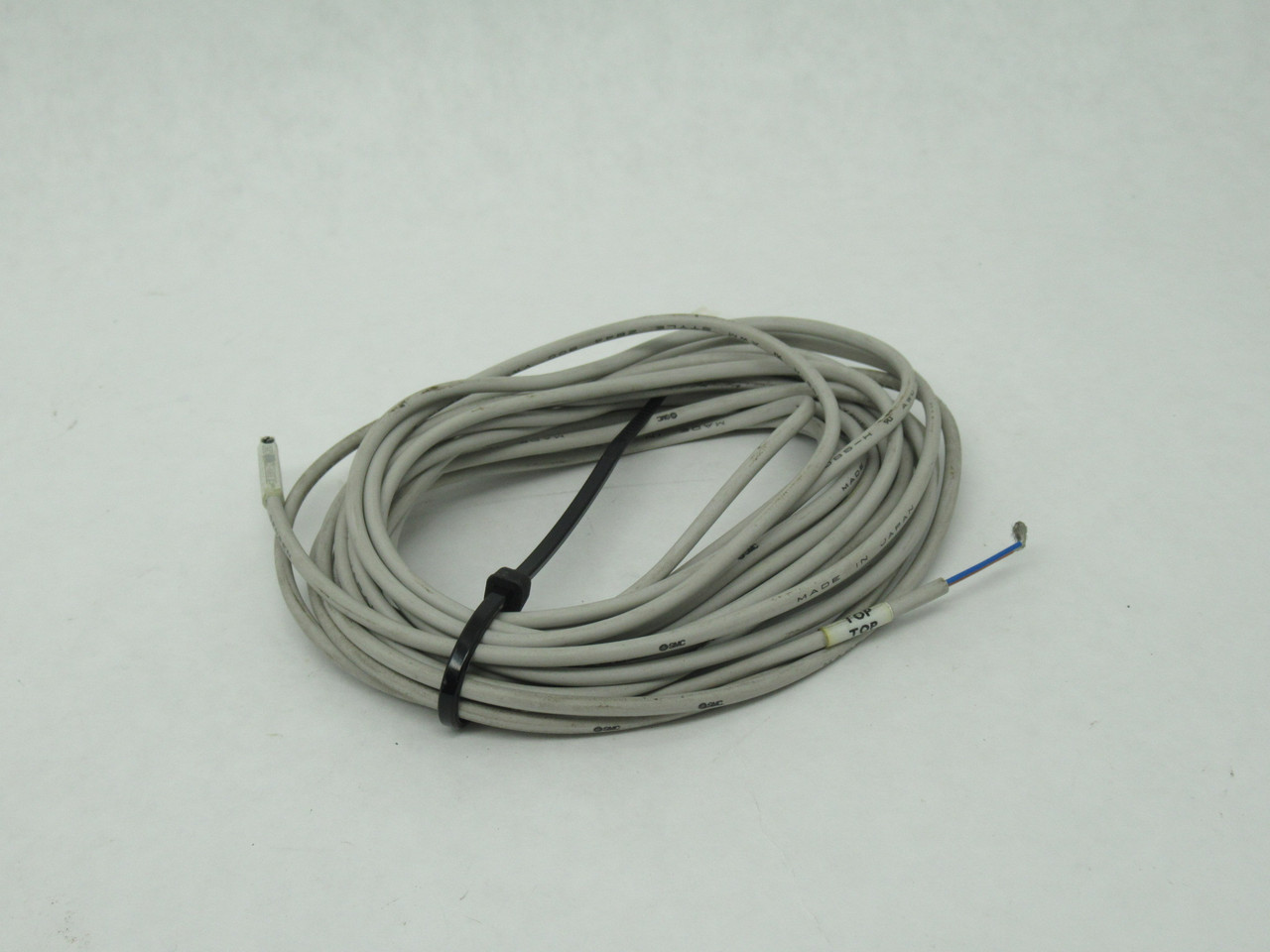 SMC D-M9BZ Highly Flexible Reed Switch 24VDC 2.5-40mA 5m L USED