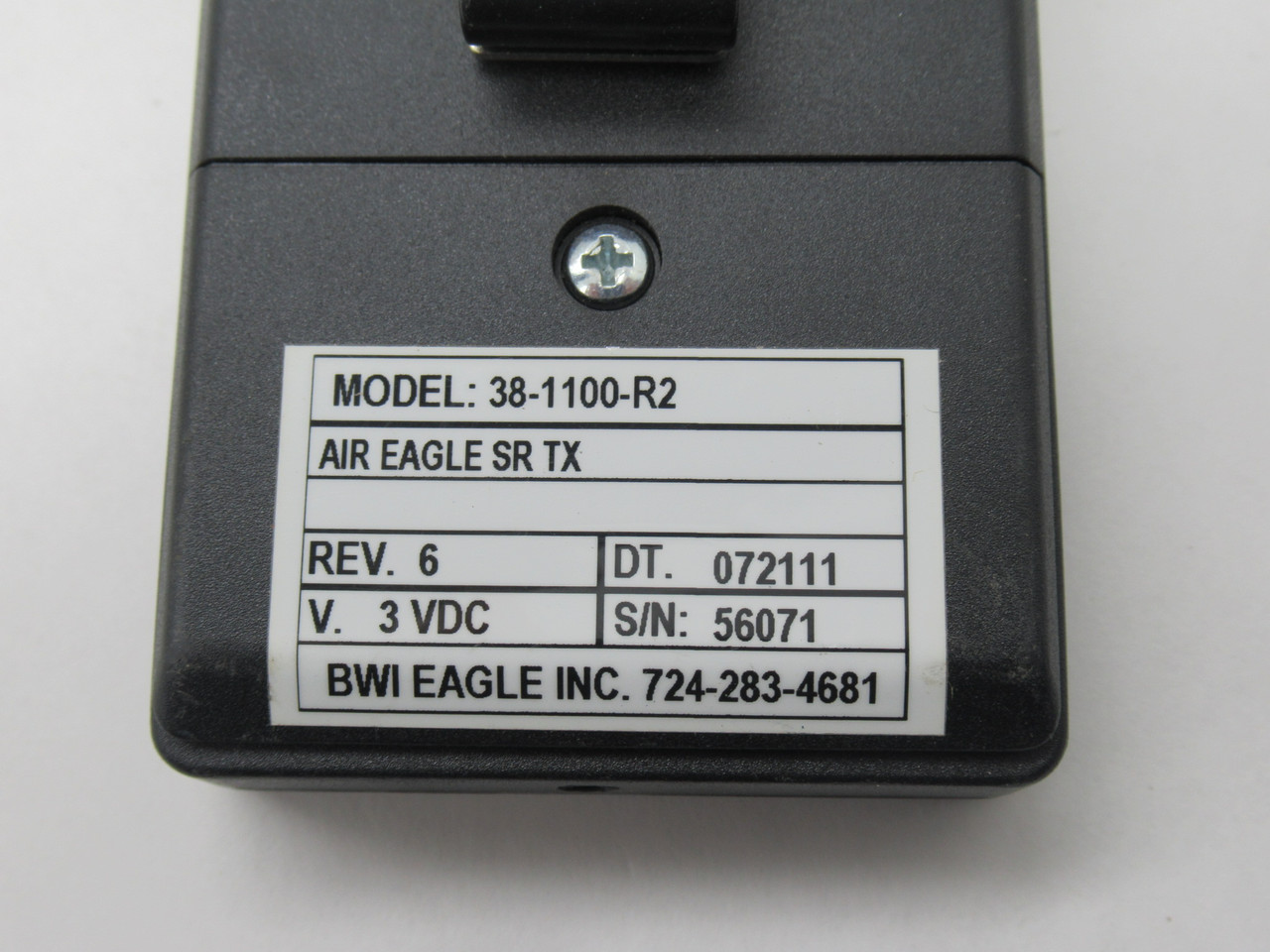 BWI Eagle 38-1100-R2 Remote Control Radio Frequency Transmitter 3VDC USED