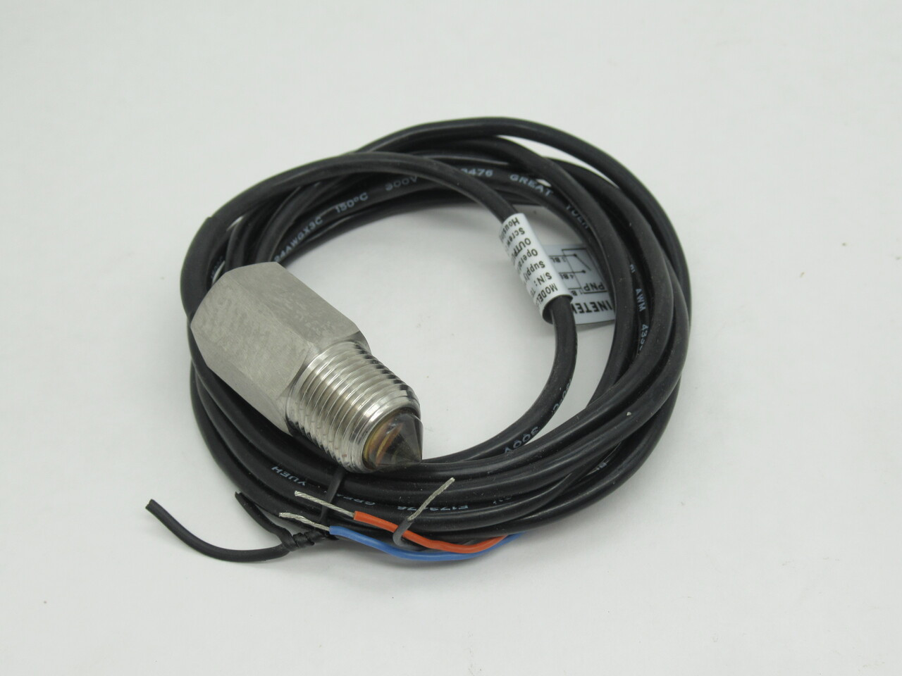 FineTek SD206AUP1 Optical Level Switch 10-28VDC 100mA 3/8" NPT BOX DAMAGE NEW