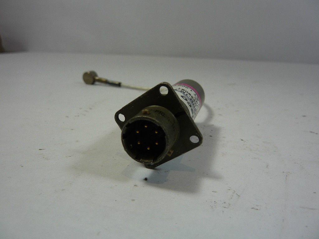 Dynisco FT446HM-1M-7 Pressure Transducer 6-10VDC 20 mV @ 1000 lbs USED