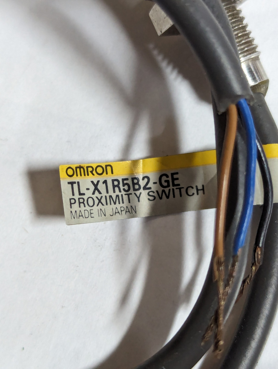 Omron TL-X1R5B2-GE Proximity Switch 12-24VDC 1.5mm Range M8 PNP CUT CABLE USED