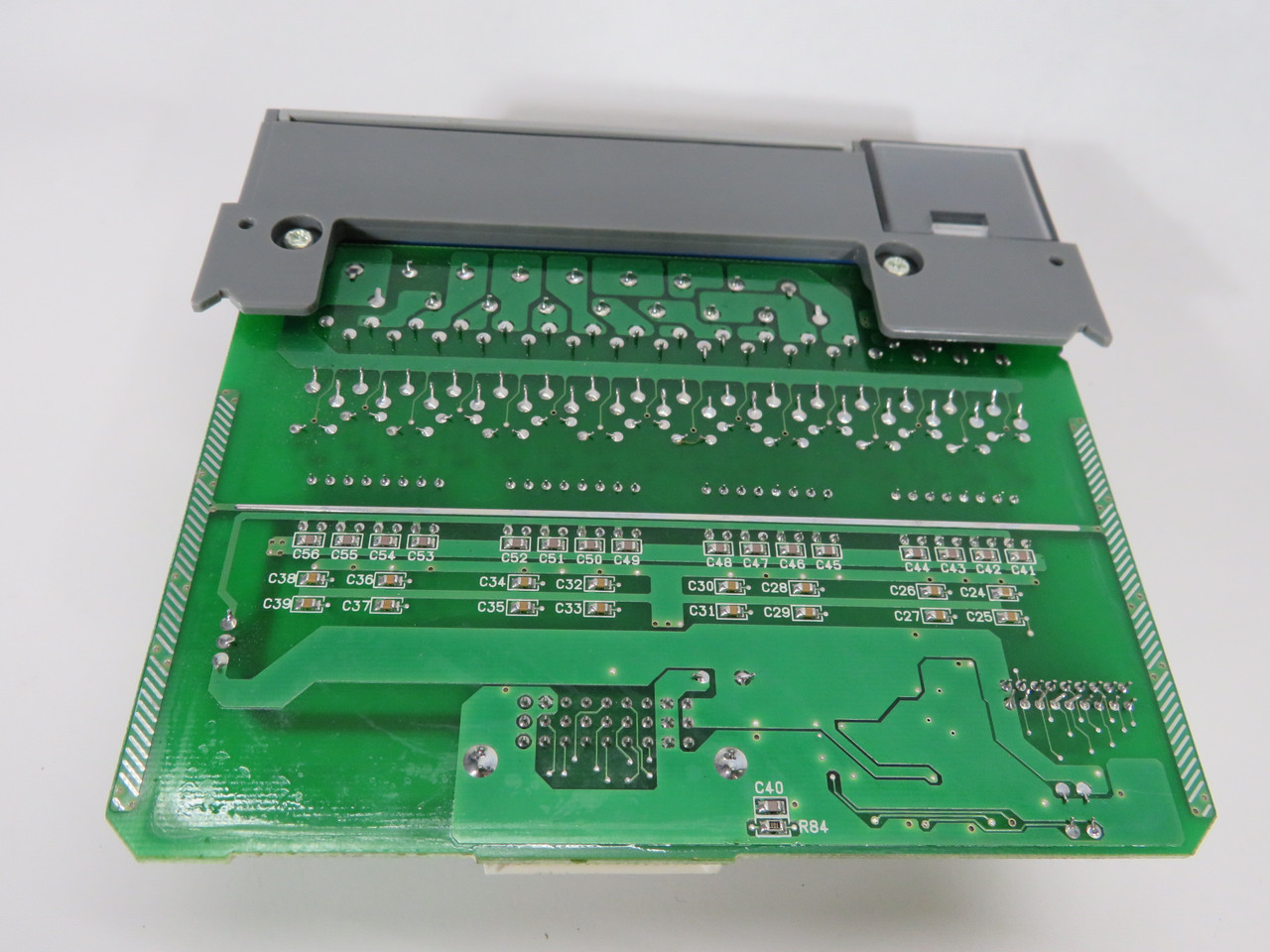 Allen-Bradley 1746-IB16 Series C Input Module 10-30VDC BROKEN MOUNT CLIPS USED