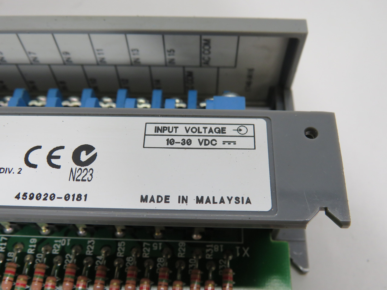 Allen-Bradley 1746-IB16 Series C Input Module 10-30VDC BROKEN MOUNT CLIPS USED