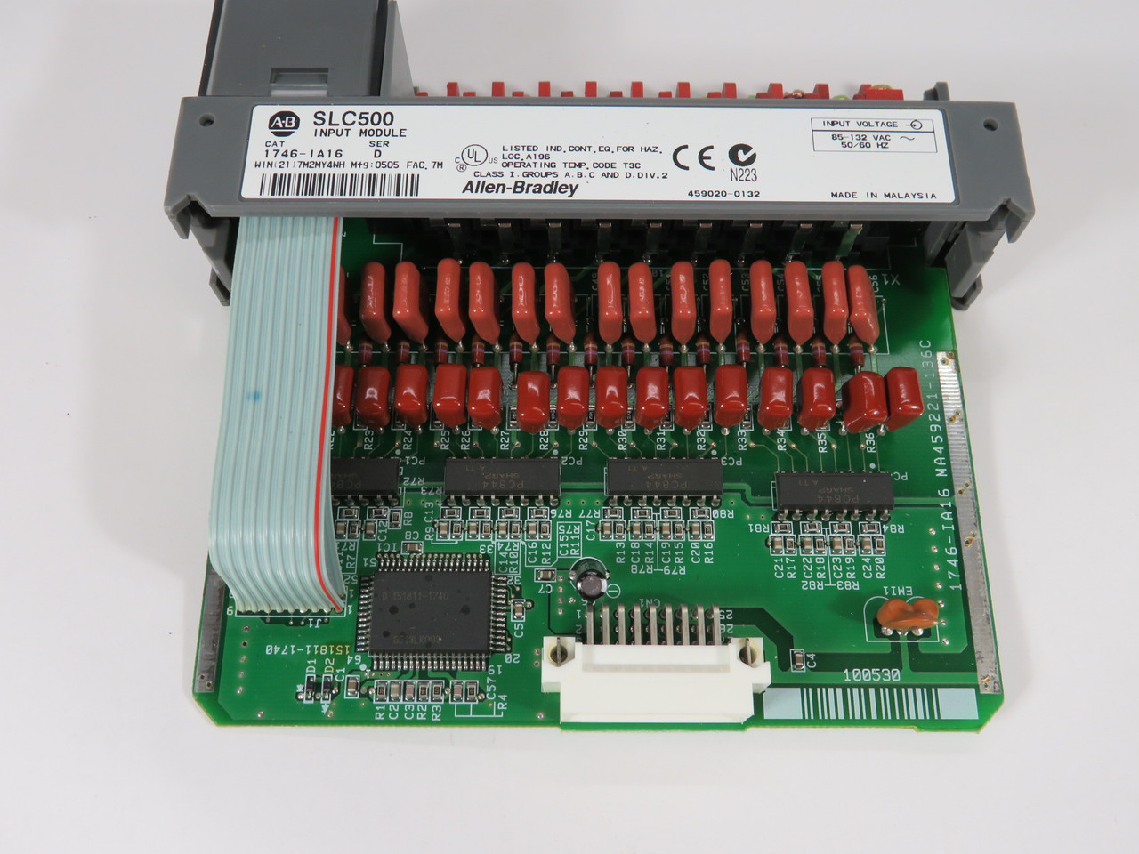 Allen-Bradley 1746-IA16 Series D Input Module 85-132VAC BROKEN DOOR CLIP USED