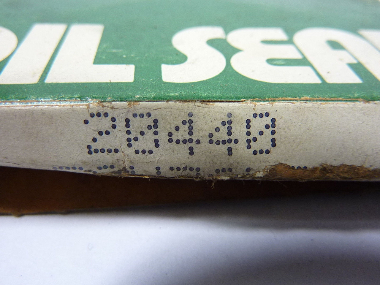 Chicago Rawhide 20440 Oil Seal 72mmOD 52mmID 8mmmmW BOX DAMAGE NEW