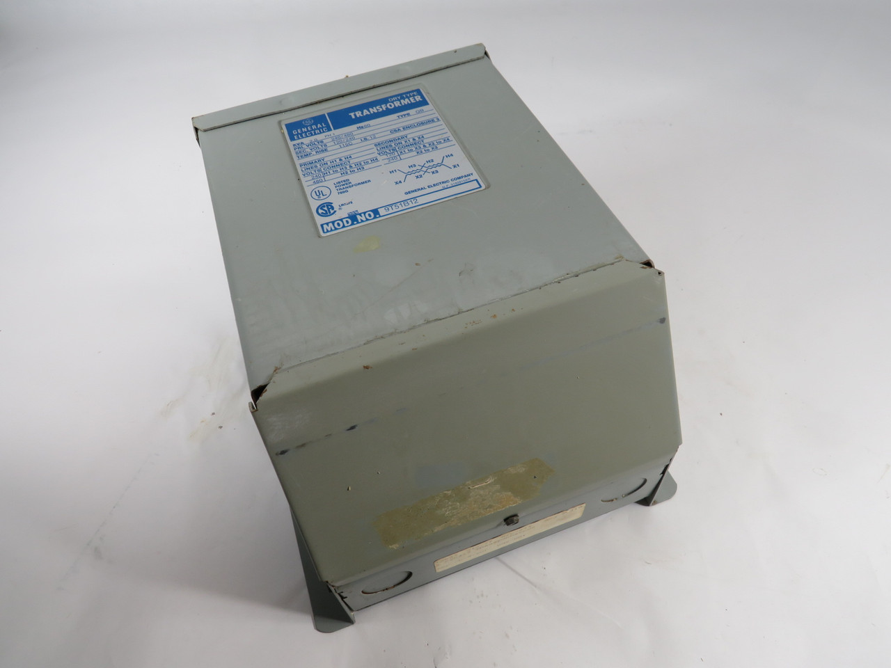General Electric 9T51B12 Type QP Dry Transformer 2kVa Pri 240/480V 60Hz 1Ph USED