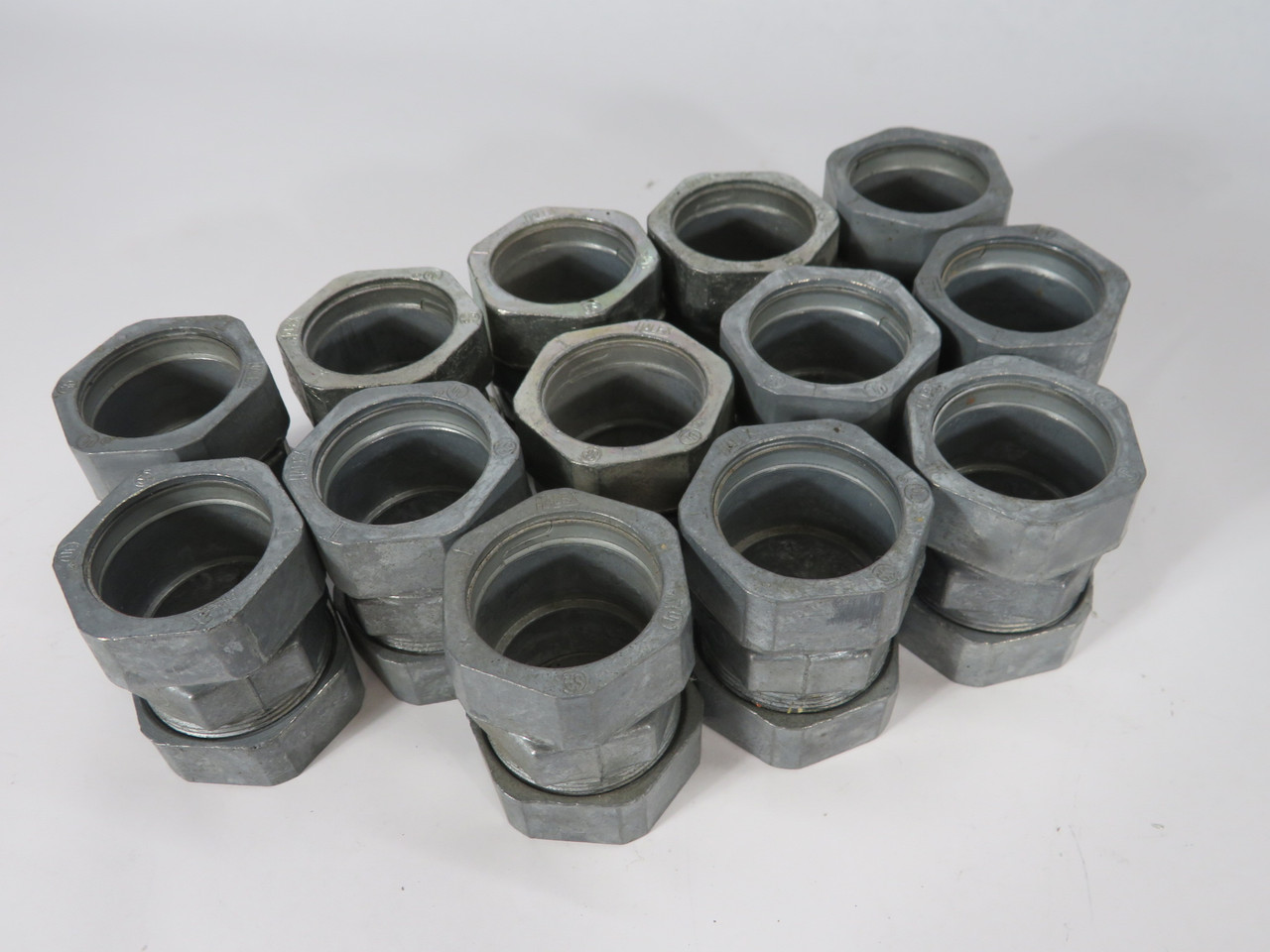 Halex 02410 1" EMT Compression Coupling Zinc Lot of 13 SHELF WEAR NOP