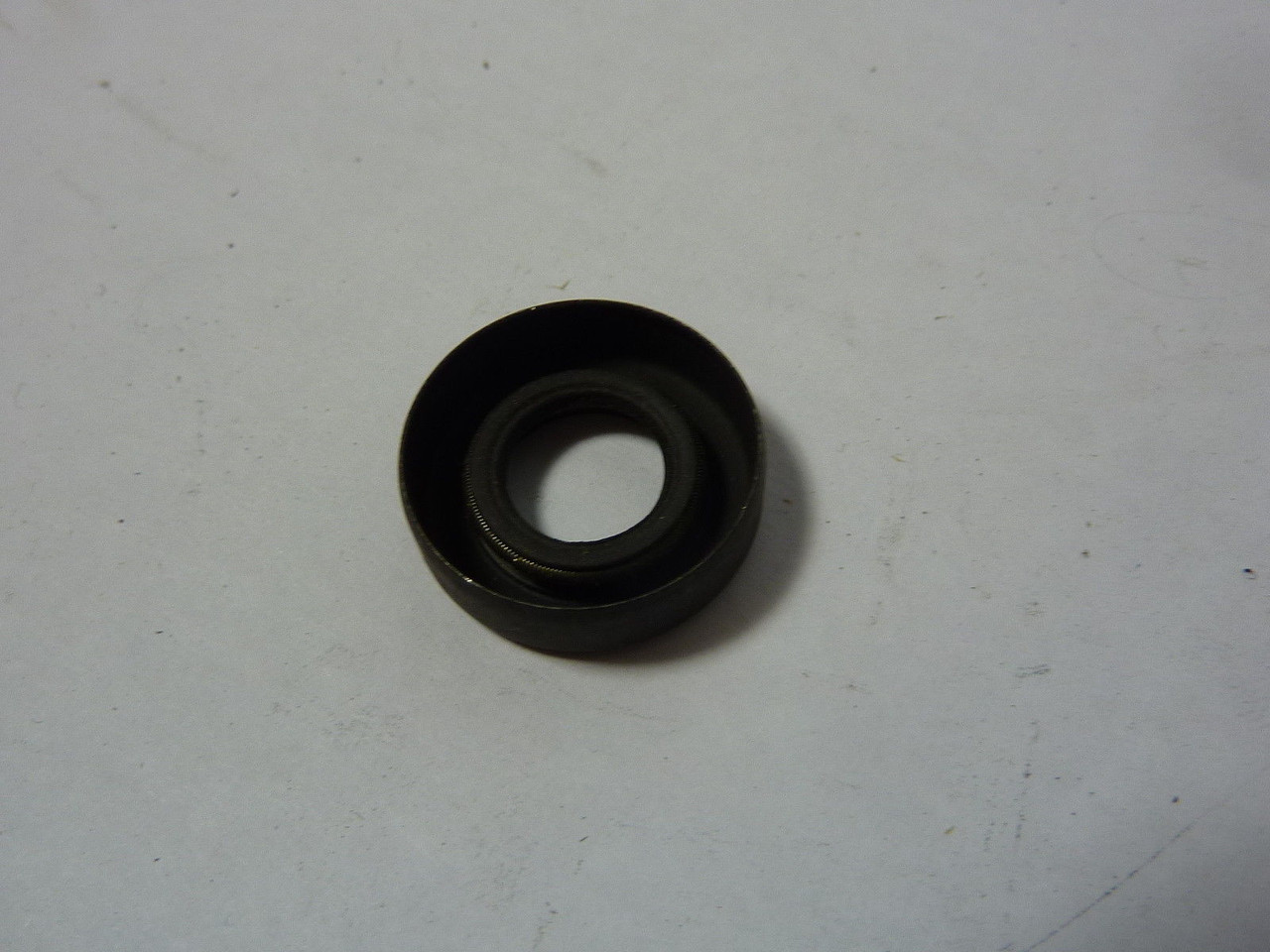Chicago Rawhide 4251 Oil Seal 7/8"OD 7/16"ID 1/4"W BOX DAMAGE NEW