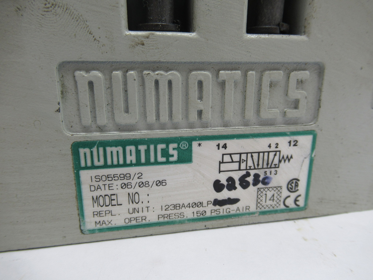 Numatics 123BA400LP6253C Pneumatic Valve 6 Amp USED