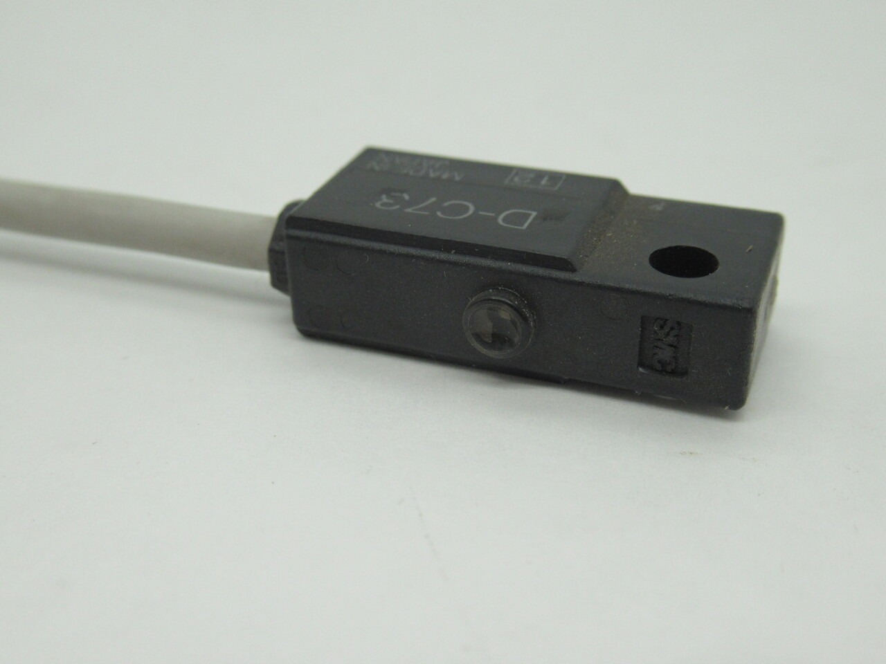 SMC D-C73L Auto Switch 24VDC 100VAC 5-40mA 5-20mA 3m Length SHELF WEAR NOP